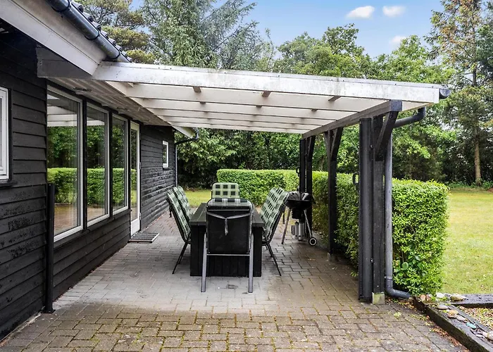 Gorgeous In With Sauna