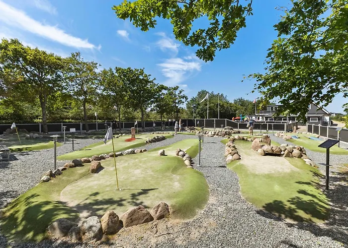 בית נופש Gorgeous In With Sauna